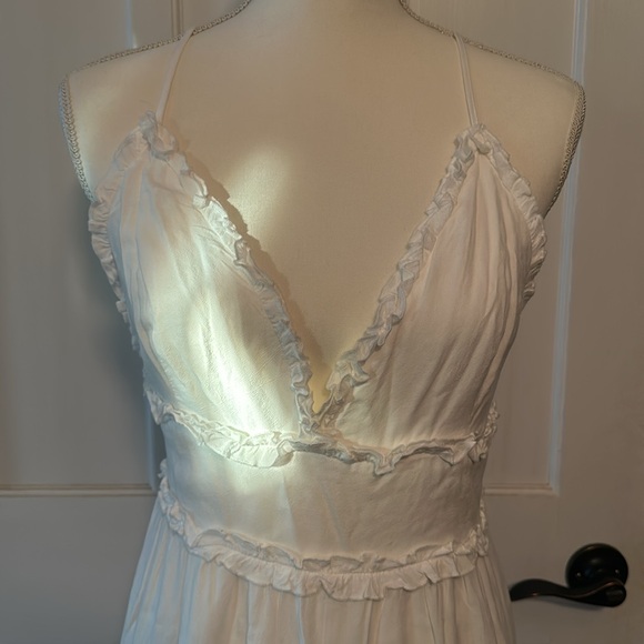 Lulus jumpsuit - Picture 4 of 4